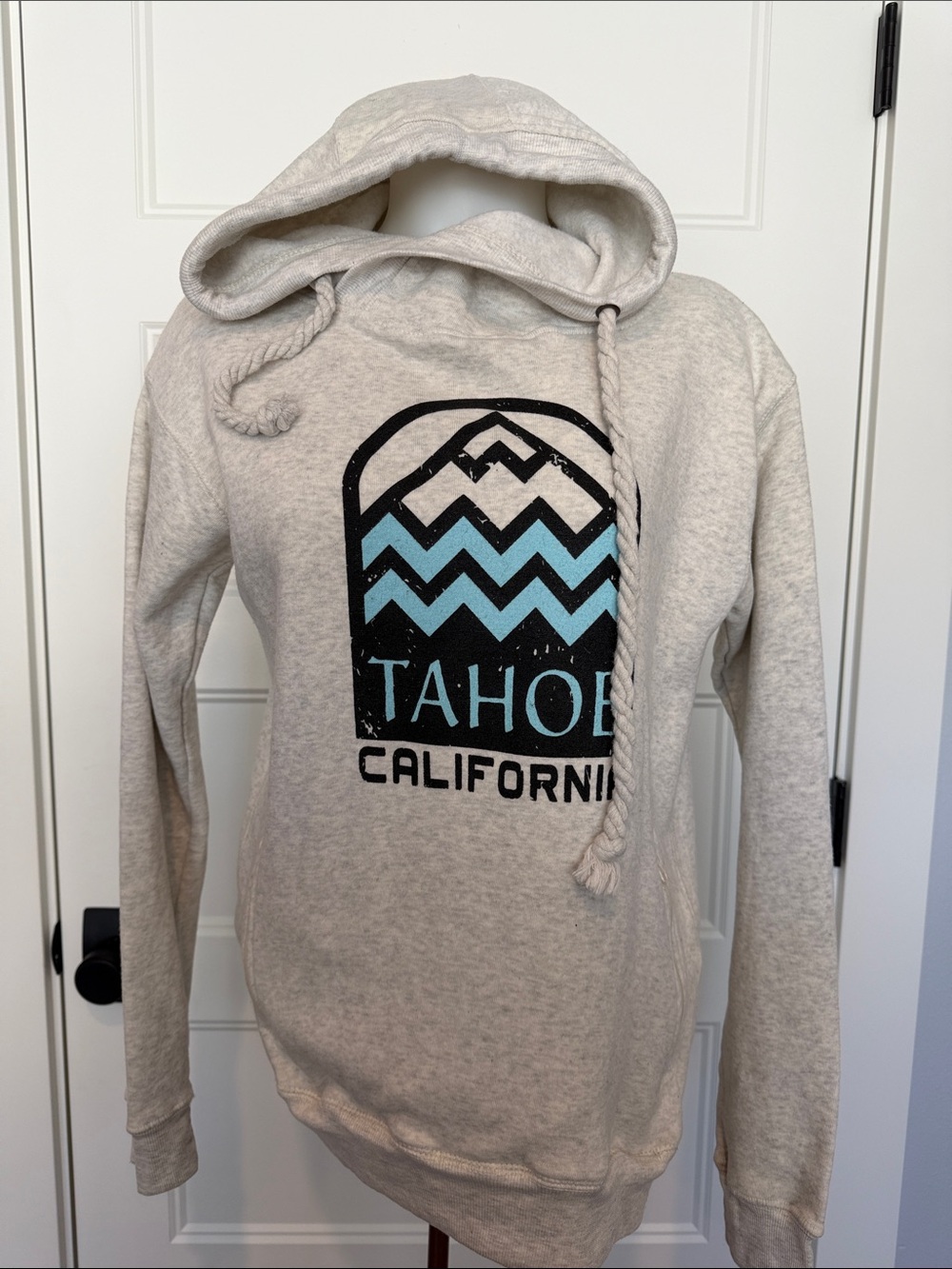 Valani "Tahoe" Fleece Lined Hoodie in Sz Large